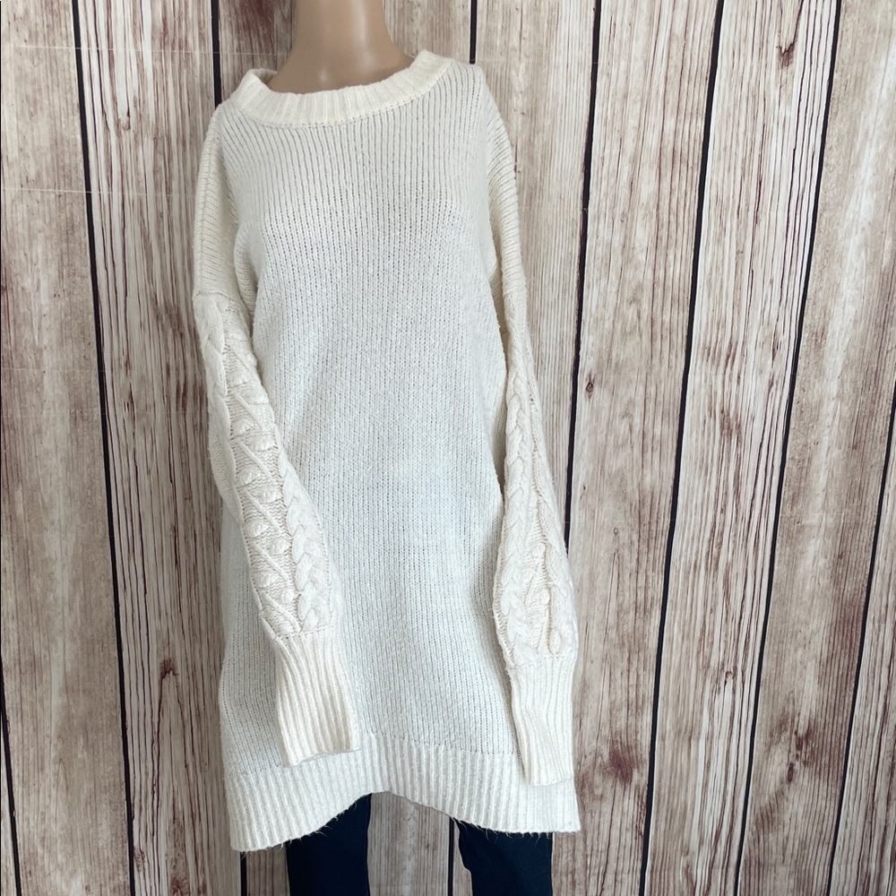 *A New Day Elegant Ivory Knit Sweater Tunic with Cable Knit Accents Size Large